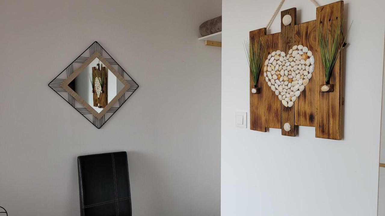 Nid'Amour L'Hirondelle Bézenac Exteriör bild